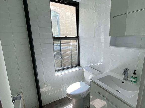 2nd image of 342 E 148th St #4D