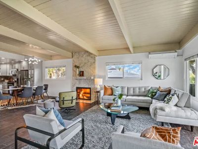 1857 Phillips Way, Los Angeles, CA, 90042