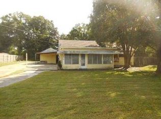 5815 Palm River Rd, Tampa, FL 33619