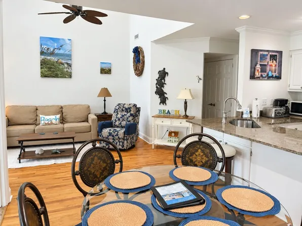 1638 Live Oak Park, Johns Island, SC 29455