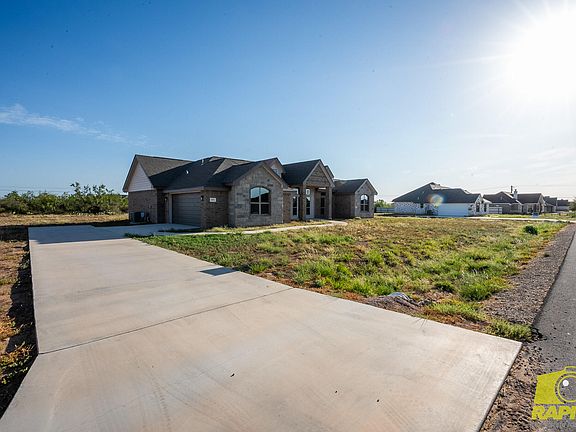 2nd image of 9574 Grey Wolf Ln