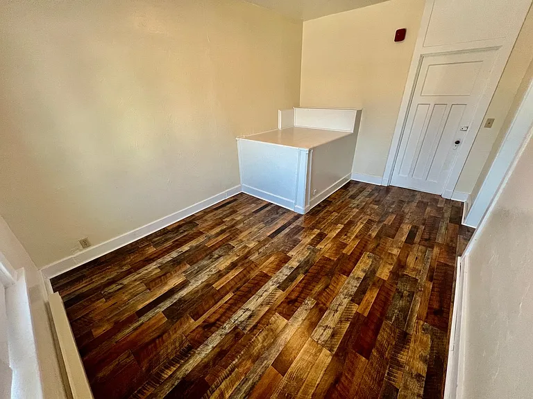 311 South Main St - Boulder Pietrasanta Apts. — Photo 9