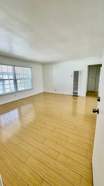 2 bed, $2,700 — Photo 2