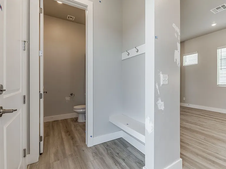 2523 NW 132nd Pl — Photo 17