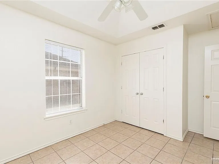 408 E Ulex Ave — Photo 6