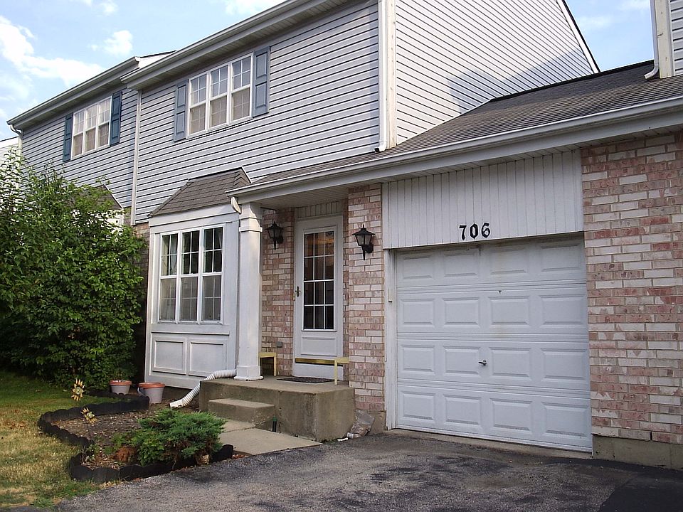 Brick/vinyl/1 car att gar!