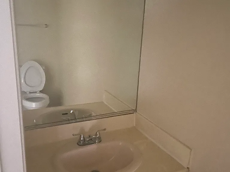 9575 Laurel Canyon Blvd #9 — Photo 13