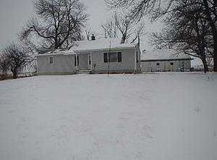 4710 McVay Rd, Palo, IA 52324