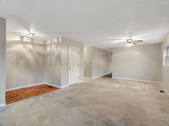 2nd image of 3235 Regal Pl