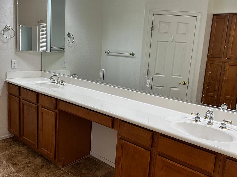3989 W Founder Cir — Photo 14
