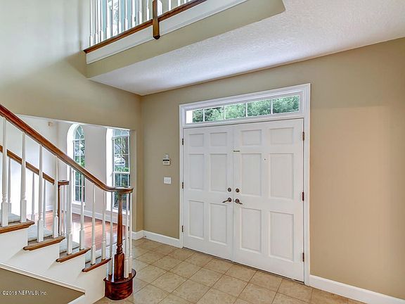 Foyer 10264 Heather Glen Dr-MLS_Size-008