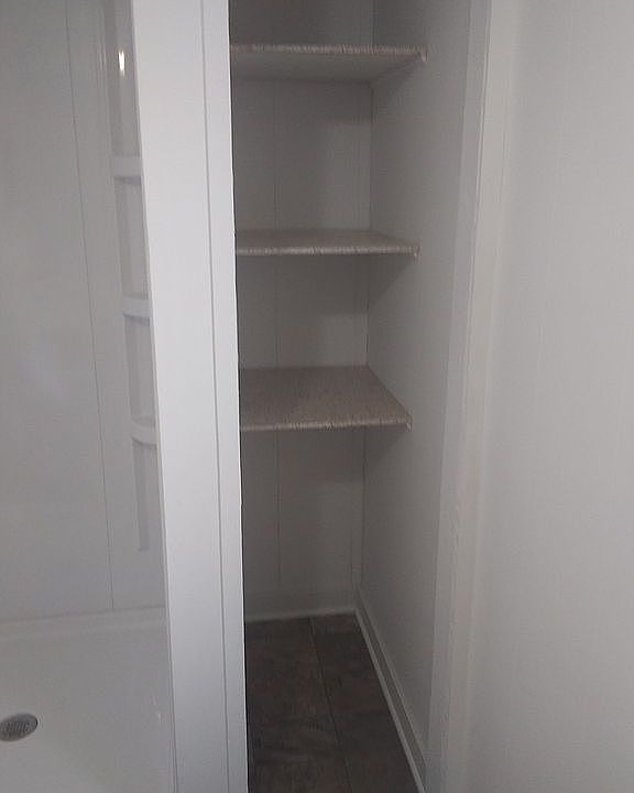 1st image of 200 Macon Dr