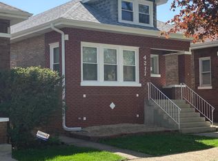 4217 Elm Ave, Brookfield, IL 60513