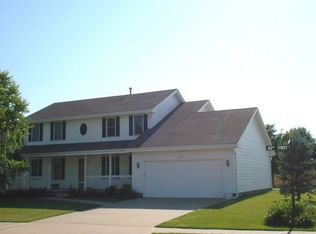 7102 S 162nd St, Omaha, NE 68136