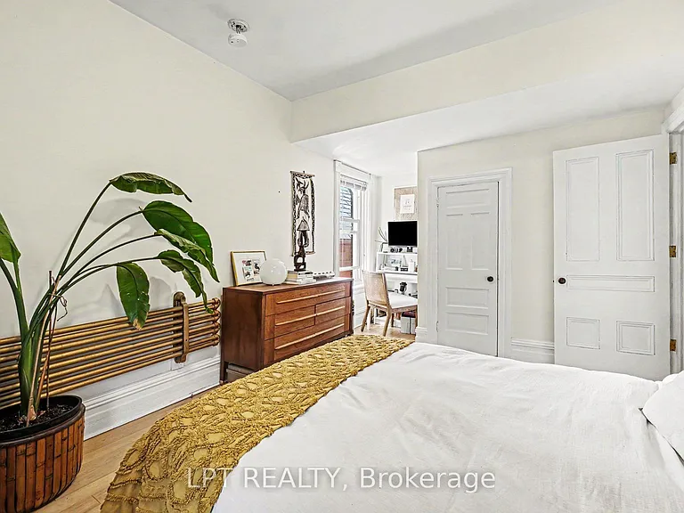 475 Maclaren St #3 — Photo 6