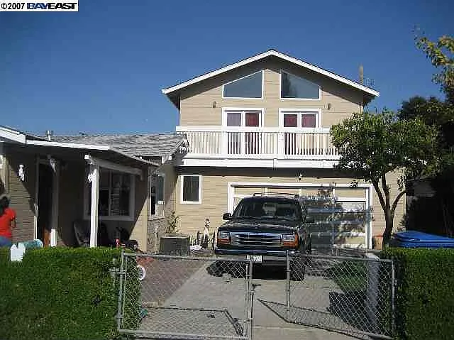 5 Vera Ct photo 1