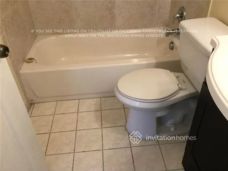 6117 Blue Grass Cir — Photo 7