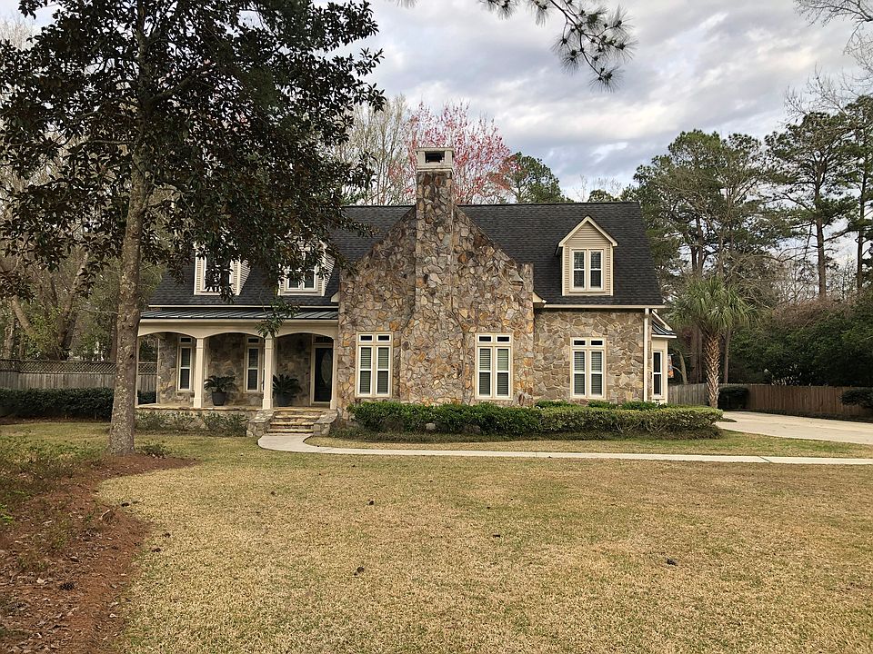 1st image of 102 Old Postern Rd
