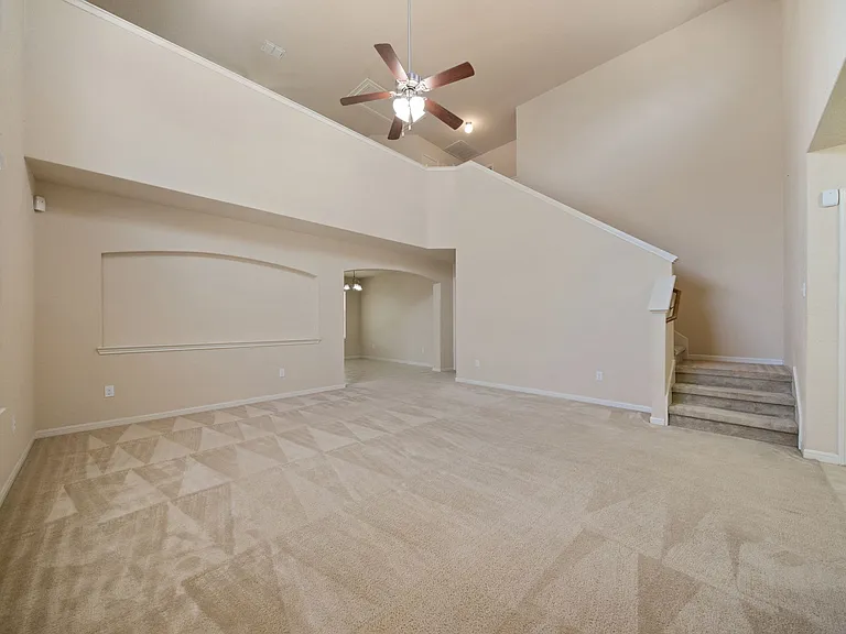 10318 Pinehurst Run — Photo 6