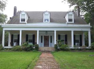 9227 River Rd, Natchez, MS 39120