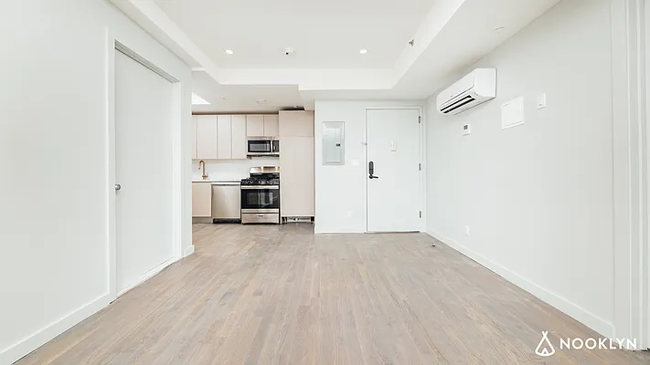 Rented by Nooklyn NYC LLC | media 60