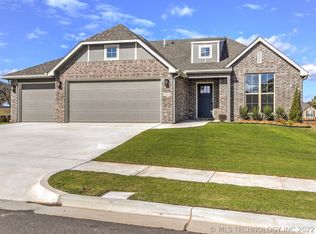 2418 W Little Rock Ct, Broken Arrow, OK 74011