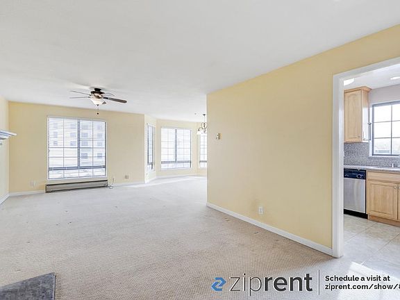 3rd image of 501 Arguello Blvd APT 404