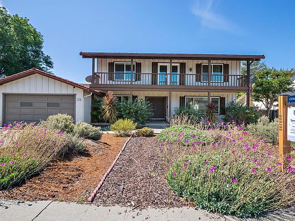 2nd image of 1234 Pampas Dr