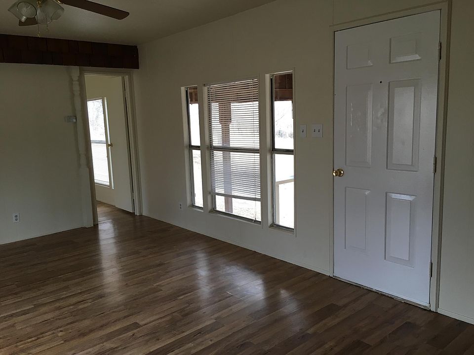 2nd image of 2405 48th St