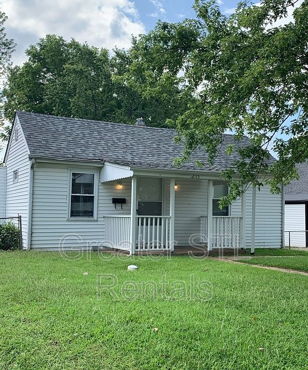 1st image of 215 Ames Pl