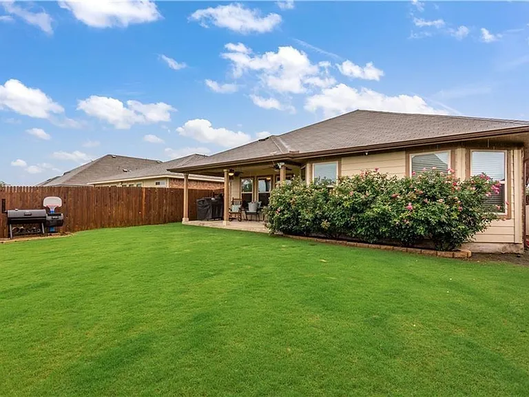 3716 Anchor Bay Dr — Photo 15