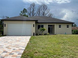 1043 Brenton Ave, Lehigh Acres, FL 33974