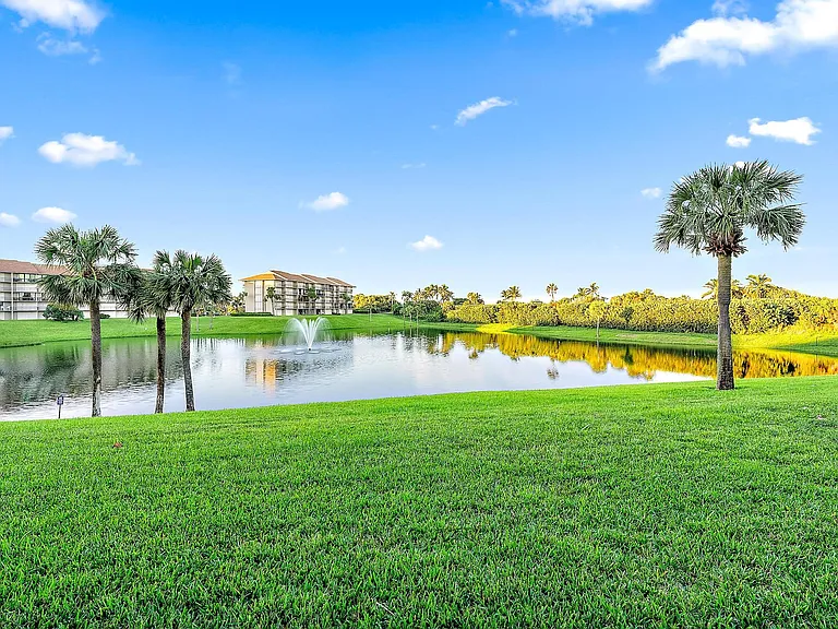 601 S Seas Dr #106 — Photo 21