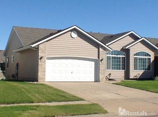 4904 S Dunlap Ct, Sioux Falls, SD 57106