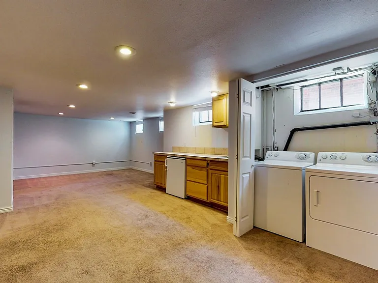 3317 N Saint Paul St — Photo 18