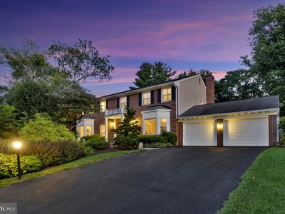 6301 Hunting Ridge Ln, Mc Lean, VA, 22101