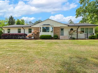 100 W Lakeside Dr, Fuquay Varina, NC 27526