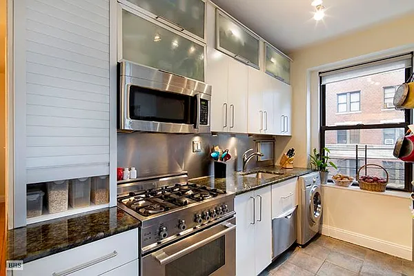 Sold by Brown Harris Stevens | media 6