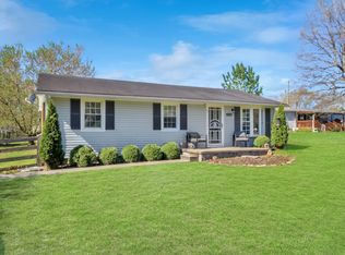 4240 New Irvine Rd, Waco, KY 40385