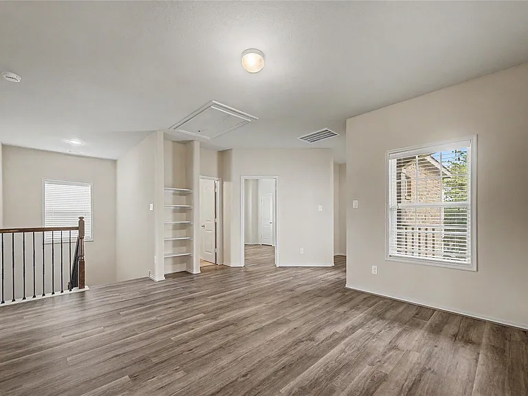 18319 Amalfi Coast Dr — Photo 20