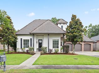 400 Dunnottar Pl, Lafayette, LA 70503