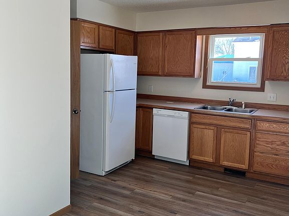 4th image of 2362 Darwin Ln #2362