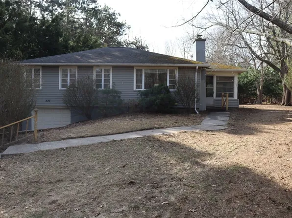 527 Vosburg Rd, Webster, NY 14580