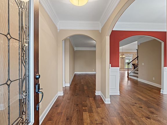 5th image of 7670 Knobdate Rd