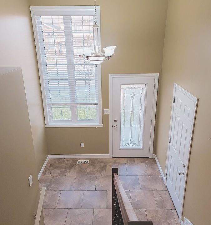 1st image of 11941 Boulder Cres