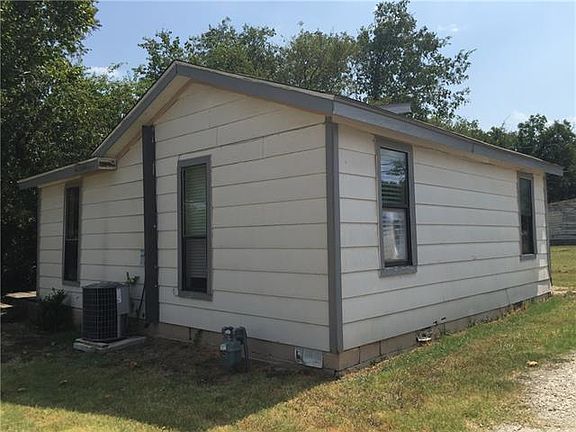 3rd image of 801 Mirike Dr