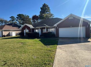 121 Bambi Ln, Madison, AL 35758