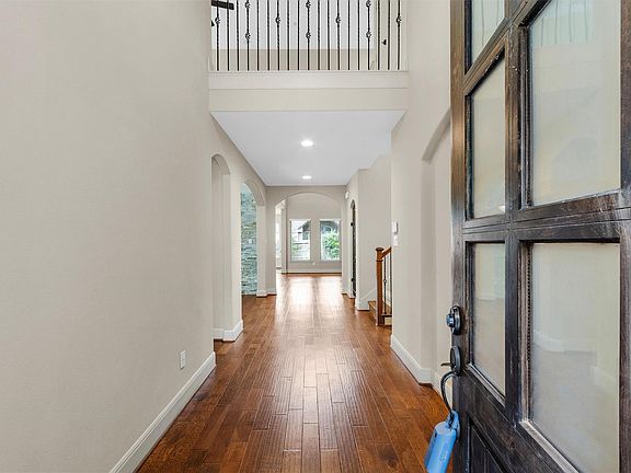 2nd image of 17203 Prairie Falcon Ln