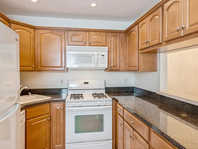 101 Quince Ct — Photo 8