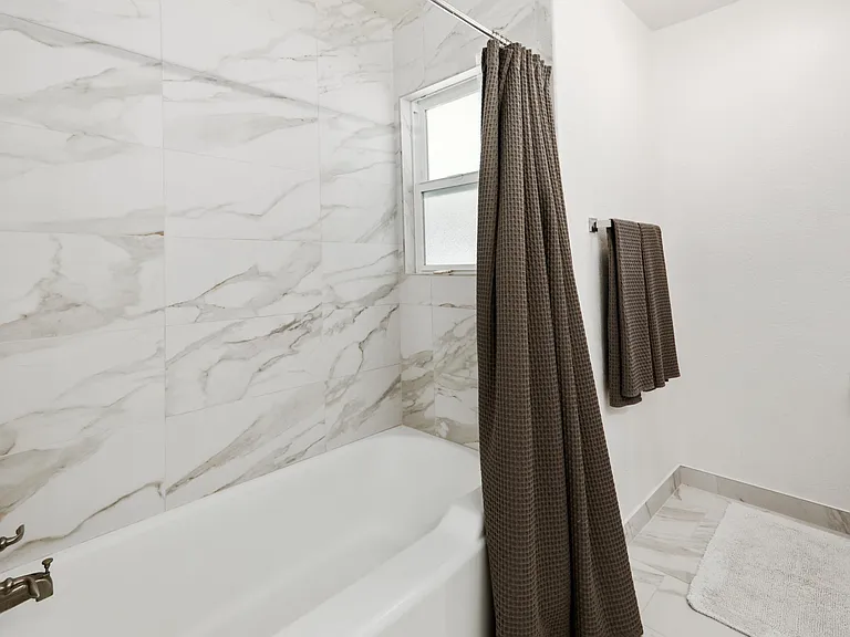 80 Rancho Dr — Photo 10